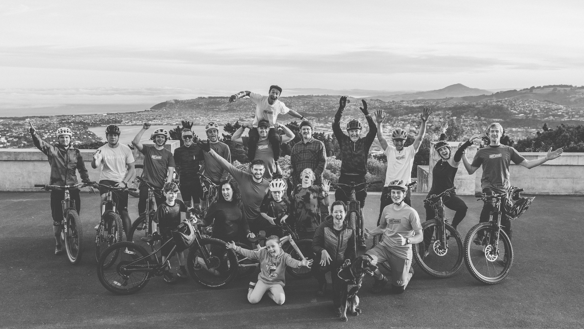 White house best sale bike shop