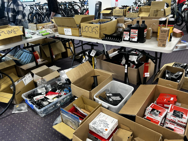 Shop Garage Sale Accessories & Equipment